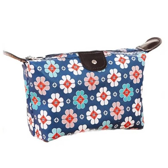 Threaded Pear Handbags - Floral Cosmetic Bag